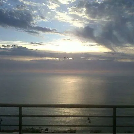 Precioso Atico Frente Al Mar. Playas. Lejlighed *